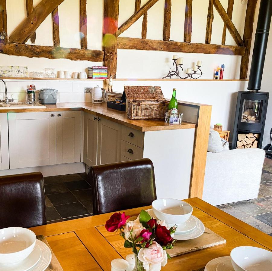 The Hop Barn Villa Staplehurst Exterior photo